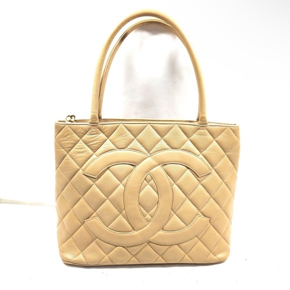 Chanel Tan Quilted caviar leather tote interlocking cc. 2003 - 2004 - Picture 2 of 16